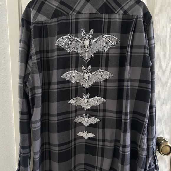 Used Blackcraft men’s XL black and gray bat flannel - Picture 5 of 6